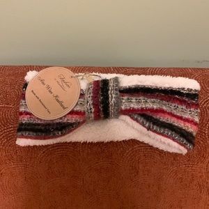 NWT fuzzy knitted headband